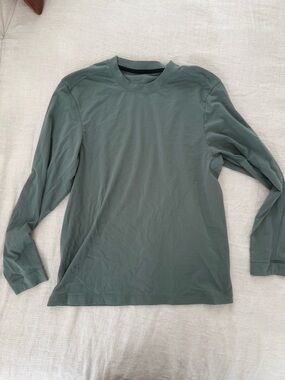 Men's Lululemon Long Sleeve Crew Neck Shirt - Sage Green